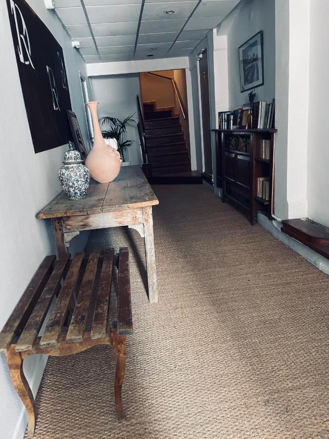 Rive Droite Hotell Apt Eksteriør bilde